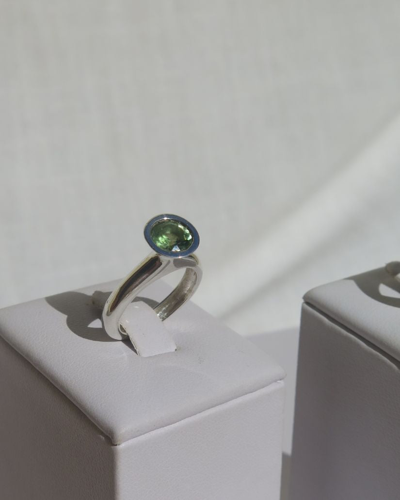 Anel Solitário | Peridoto