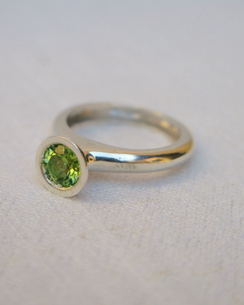 Anel Solitário | Peridoto