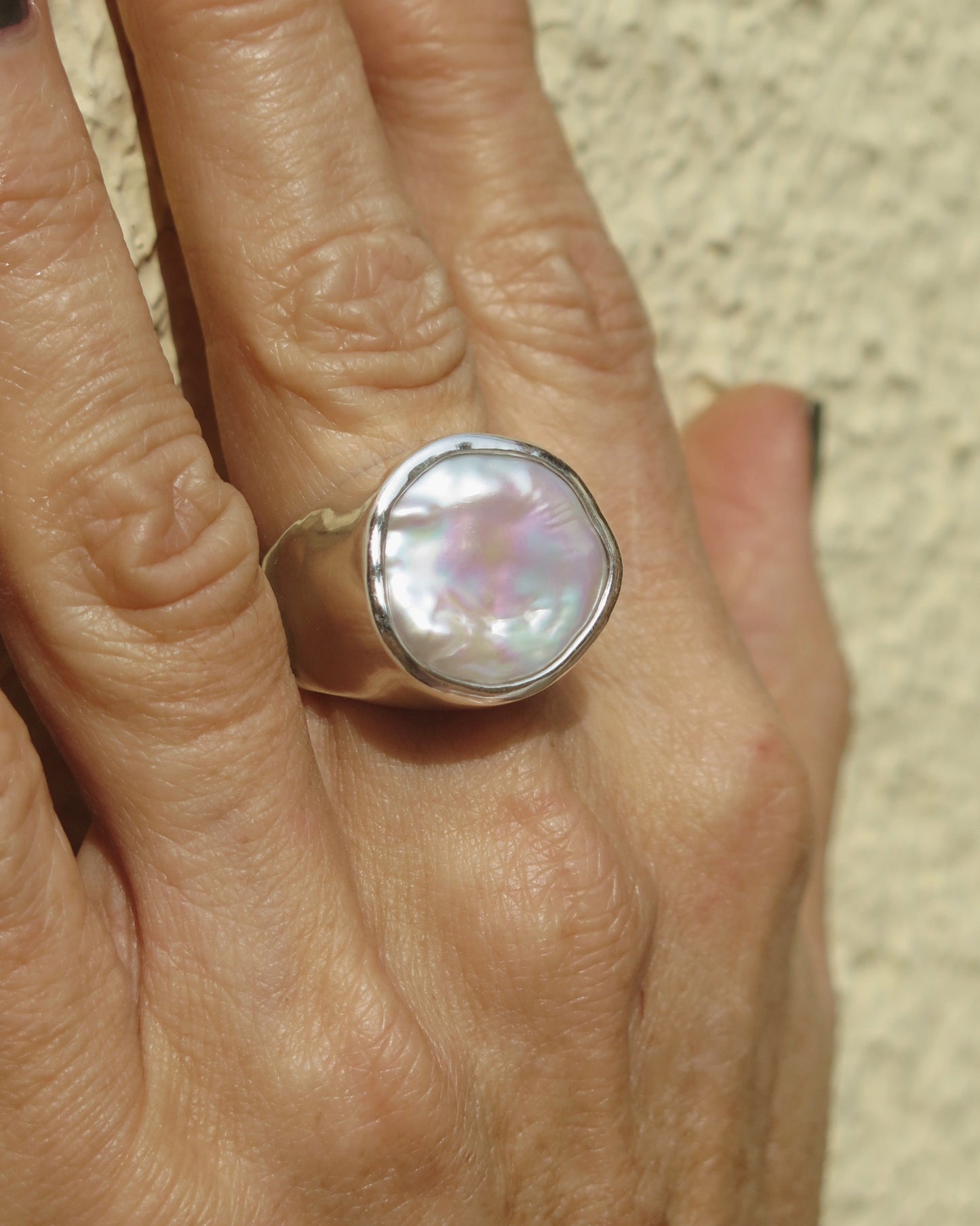 Anel Cabochão | Pérola Barroca